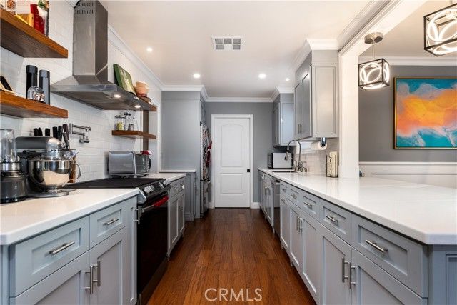 16264 Kalisher Street, Granada Hills (los Angeles), CA 91344