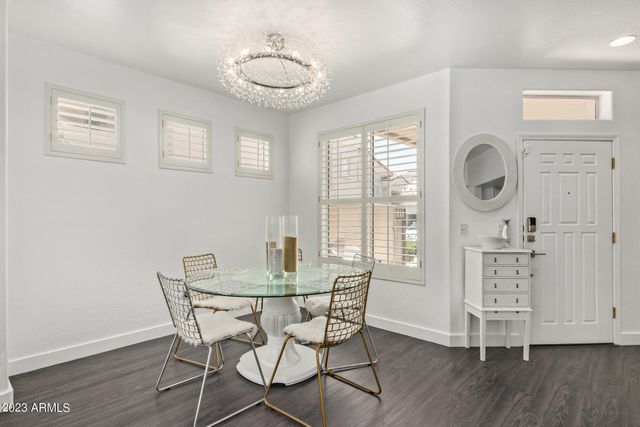 1747 E NORTHERN Avenue 140, Phoenix, AZ 85020