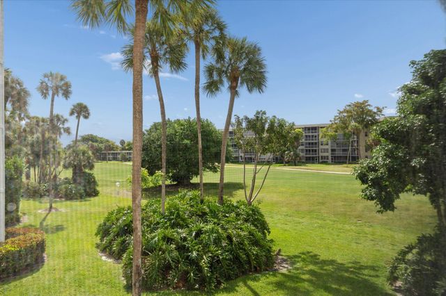 4112 W Palm Aire Drive 122a, Pompano Beach, FL 33069
