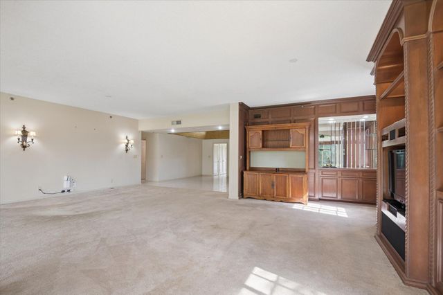 4112 W Palm Aire Drive 122a, Pompano Beach, FL 33069