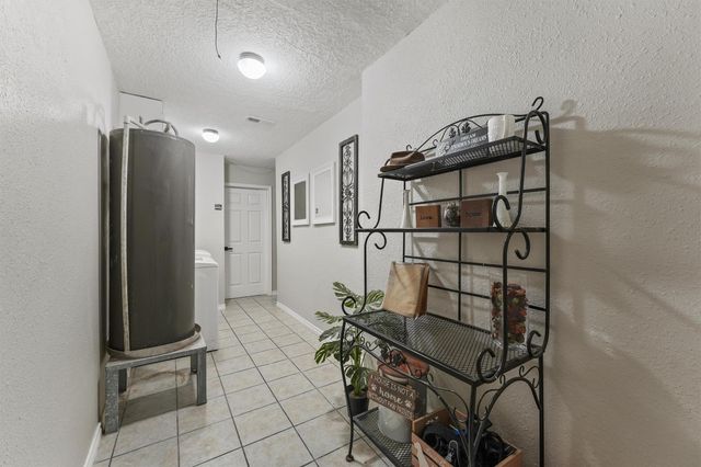 308 Cherry Creek Road, Dayton, TX 77535