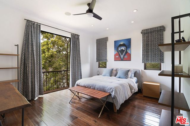 1221 Minorca Drive, Pacific Palisades, CA 90272