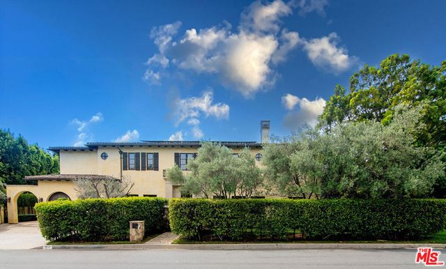 1221 Minorca Drive, Pacific Palisades, CA 90272