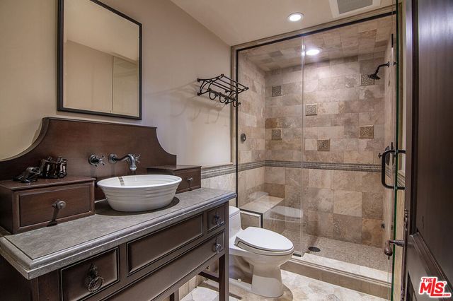 1221 Minorca Drive, Pacific Palisades, CA 90272