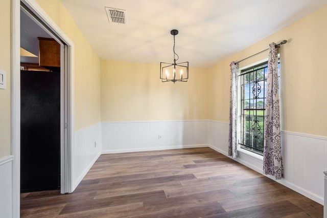 4910 Teton Street, Houston, TX 77033