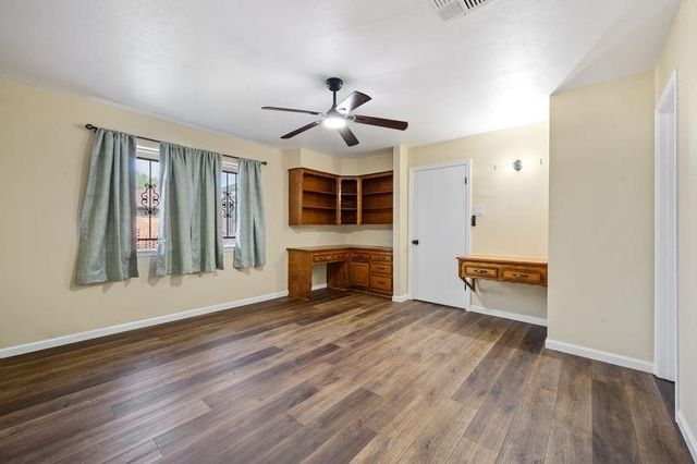 4910 Teton Street, Houston, TX 77033