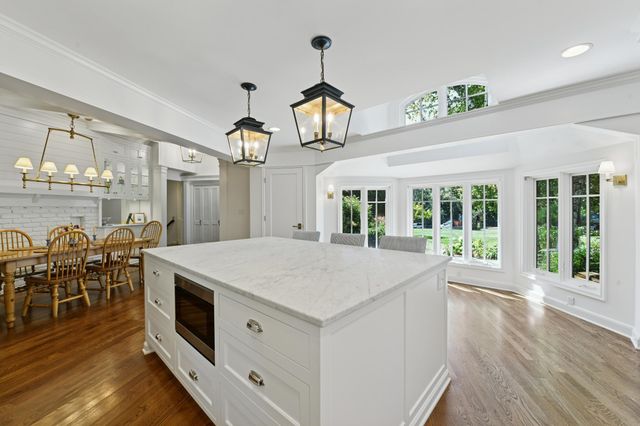 4059 Heathcote Road, Wayzata, MN 55391