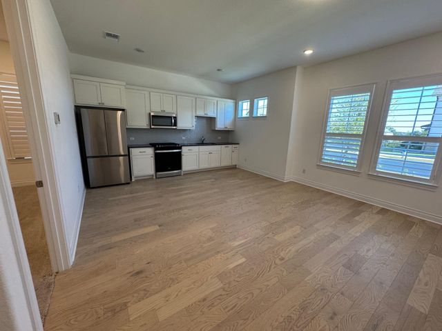 309 Wolf Ridge RD, Georgetown, TX 78628