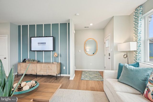 561 NORWOOD DR, Ellendale, DE 19941