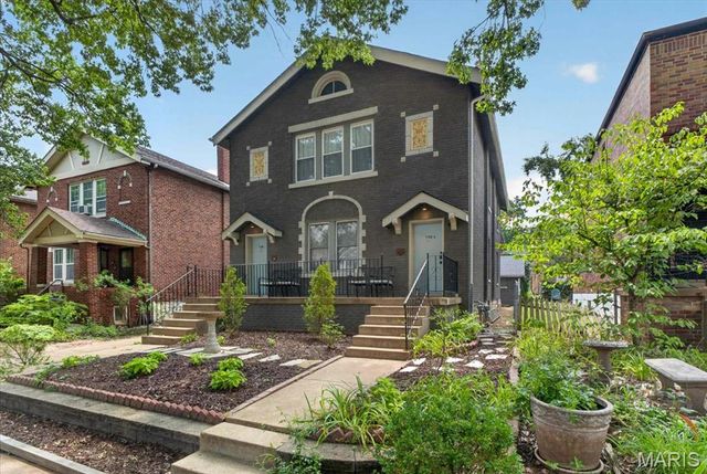 7150 Tulane Avenue, University City, MO 63130