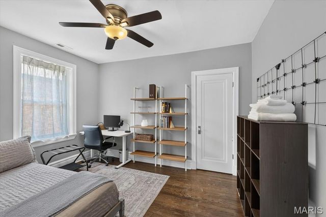 7150 Tulane Avenue, University City, MO 63130