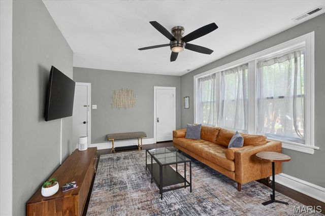 7150 Tulane Avenue, University City, MO 63130