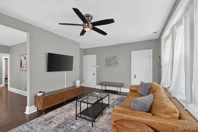 7150 Tulane Avenue, University City, MO 63130