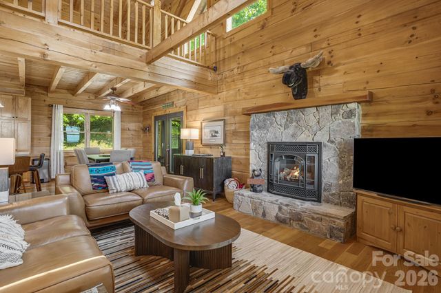 721 Mckinney Gap Drive, Mars Hill, NC 28754