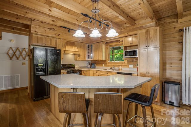 721 Mckinney Gap Drive, Mars Hill, NC 28754