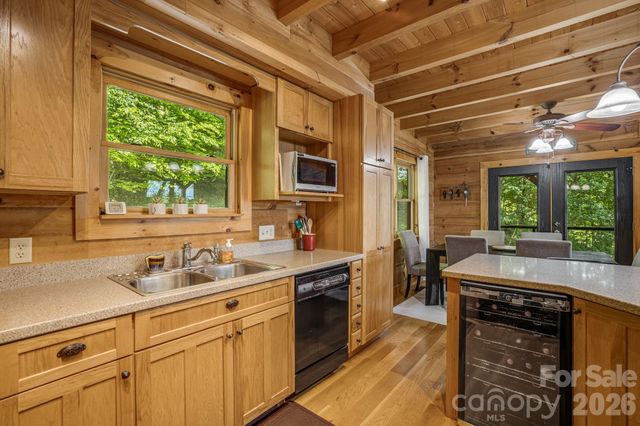 721 Mckinney Gap Drive, Mars Hill, NC 28754