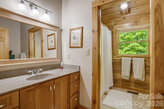 721 Mckinney Gap Drive, Mars Hill, NC 28754