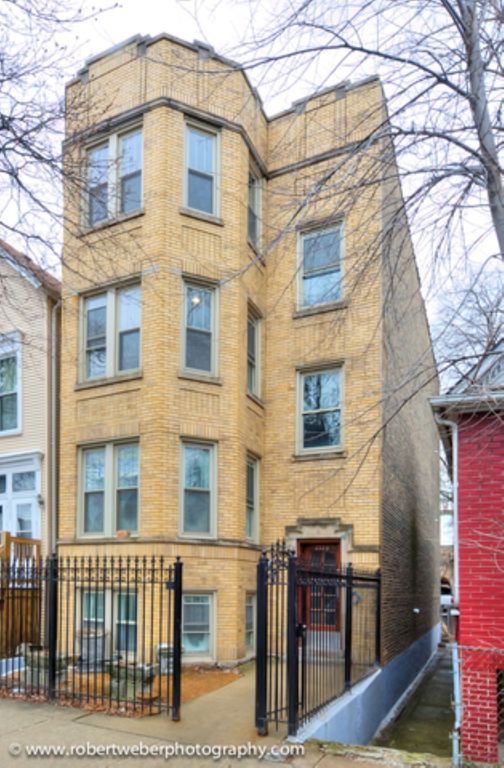 2329 W Barry Avenue 1, Chicago, IL 60618