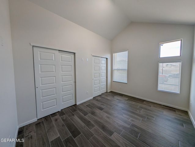 980 Barbara Avenue, Socorro, TX 79927