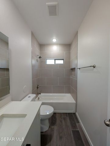 980 Barbara Avenue, Socorro, TX 79927