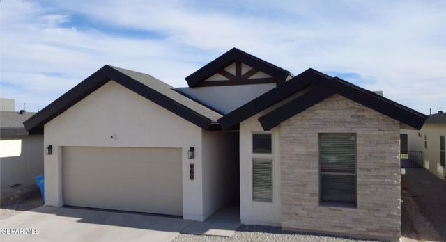 980 Barbara Avenue, Socorro, TX 79927