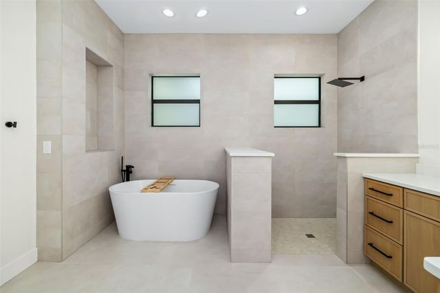 4 RIVER CT, Placida, FL 33946