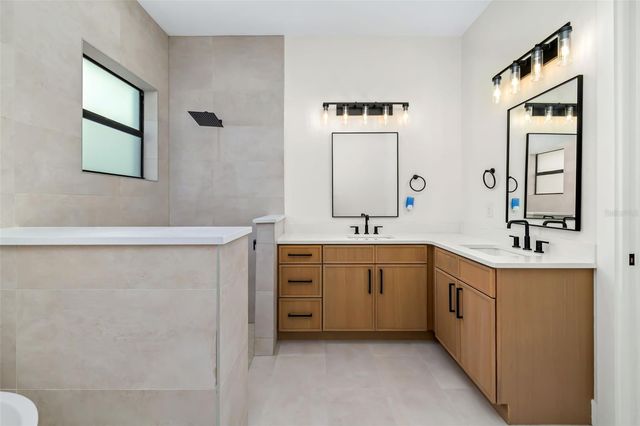 4 RIVER CT, Placida, FL 33946