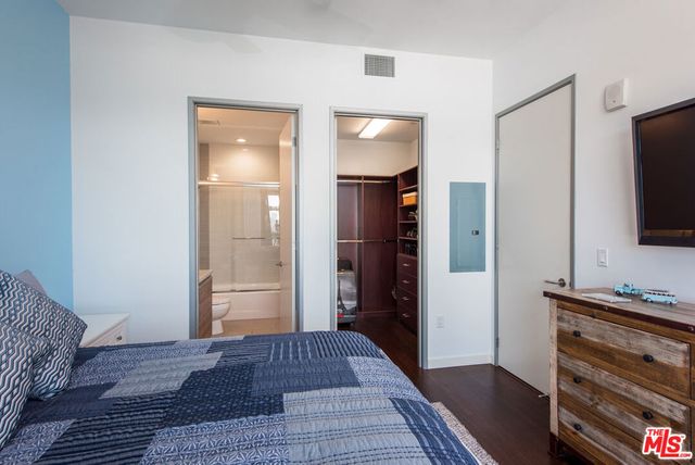 3111 Via Dolce 502, Marina Del Rey, CA 90292