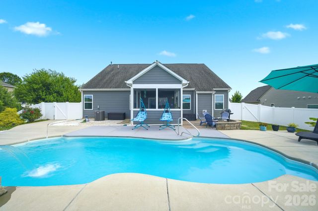 110 Caversham Drive, Mooresville, NC 28115