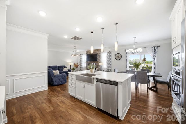 110 Caversham Drive, Mooresville, NC 28115