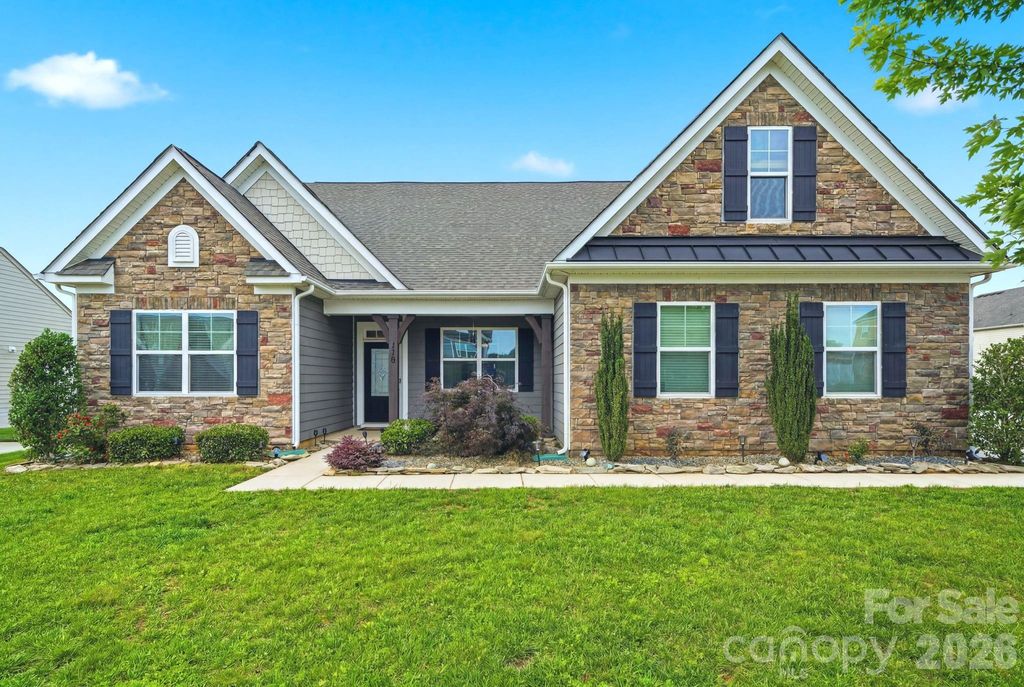 110 Caversham Drive, Mooresville, NC 28115