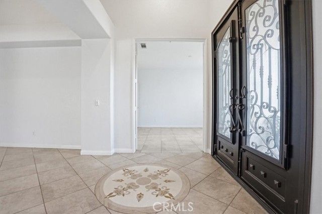 19247 Mountain Shadow Lane, Perris, CA 92570