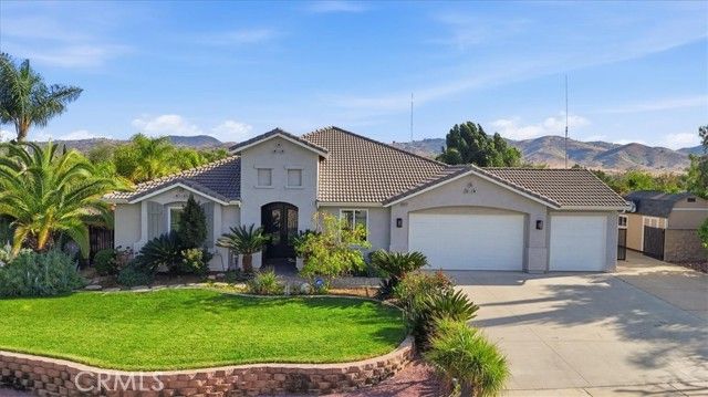 19247 Mountain Shadow Lane, Perris, CA 92570