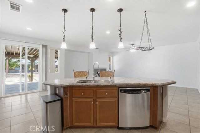 19247 Mountain Shadow Lane, Perris, CA 92570