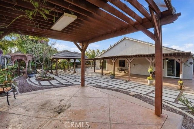 19247 Mountain Shadow Lane, Perris, CA 92570