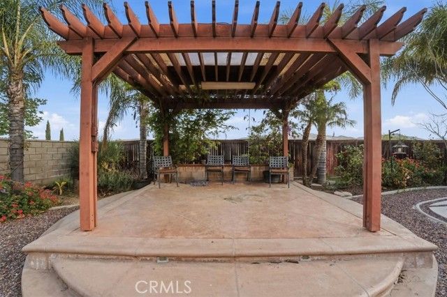 19247 Mountain Shadow Lane, Perris, CA 92570