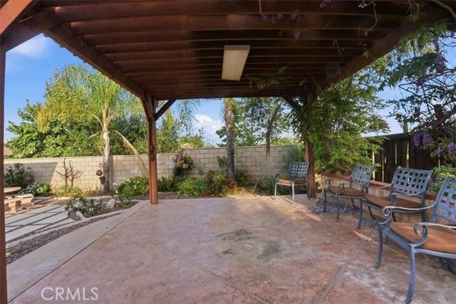 19247 Mountain Shadow Lane, Perris, CA 92570