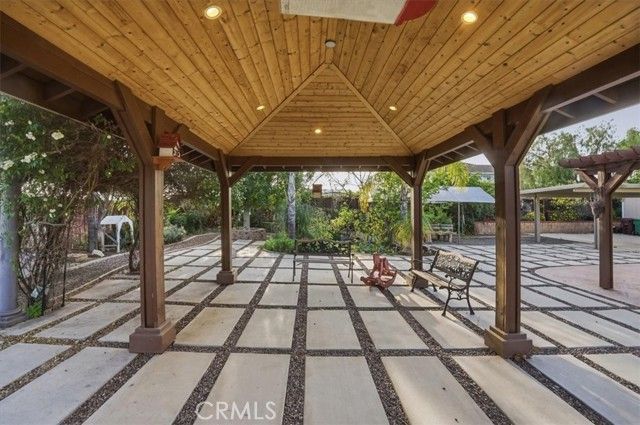 19247 Mountain Shadow Lane, Perris, CA 92570