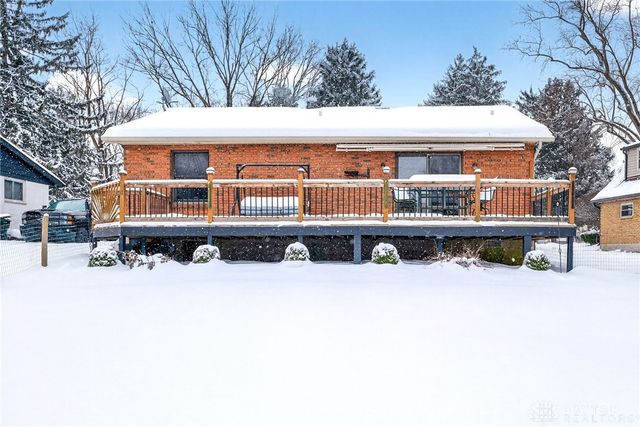 21 Dorchester Drive, Dayton, OH 45415