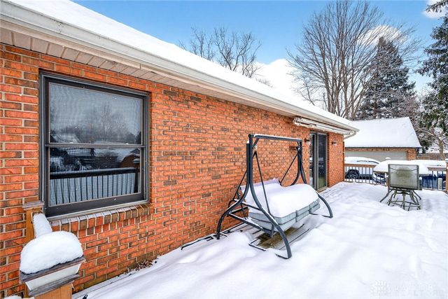 21 Dorchester Drive, Dayton, OH 45415