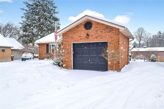 21 Dorchester Drive, Dayton, OH 45415