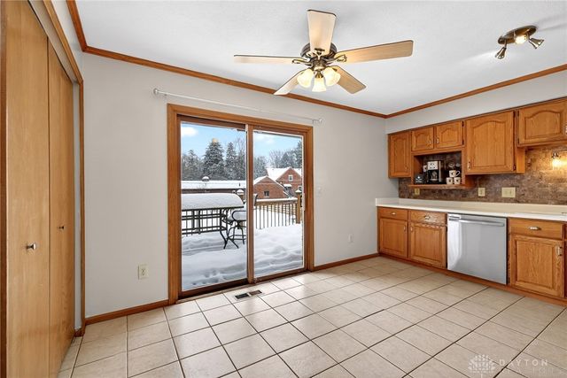 21 Dorchester Drive, Dayton, OH 45415