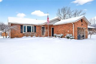 21 Dorchester Drive, Dayton, OH 45415
