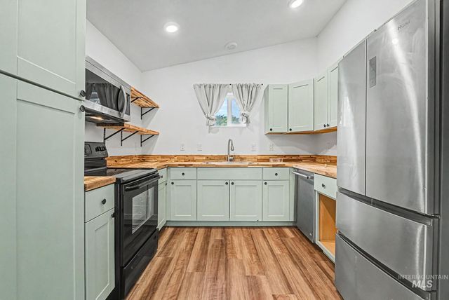 316 7th Ave. N, Nampa, ID 83684