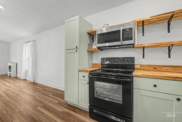 316 7th Ave. N, Nampa, ID 83684