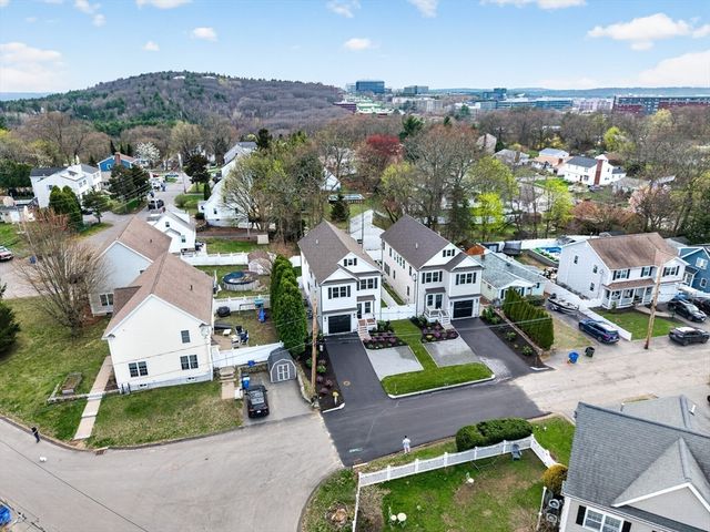 10 Dobbins Street, Waltham, MA 02453