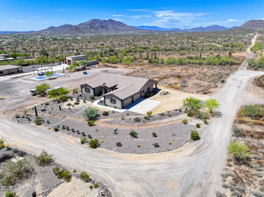 40130 N 7TH Street, Phoenix, AZ 85086 — exterior