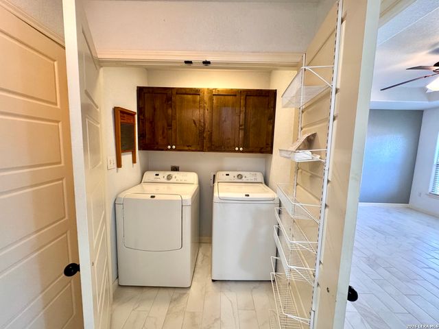 2266 Stagecoach, Canyon Lake, TX 78133