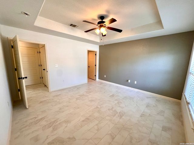 2266 Stagecoach, Canyon Lake, TX 78133