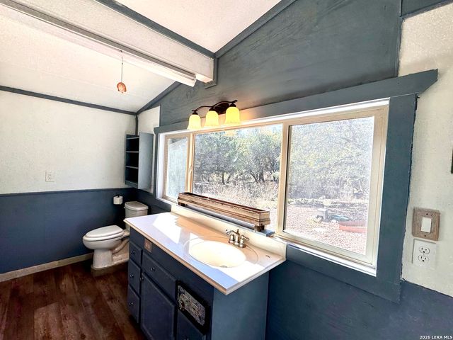 2266 Stagecoach, Canyon Lake, TX 78133